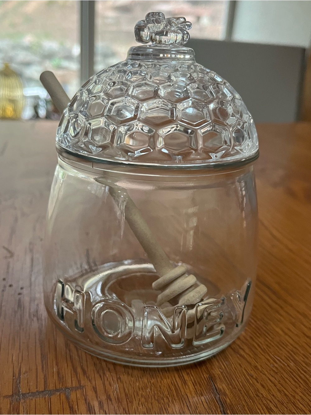 Clear Glass Honey Pot Jar Bee Honeycomb Lid with Honey Dipper